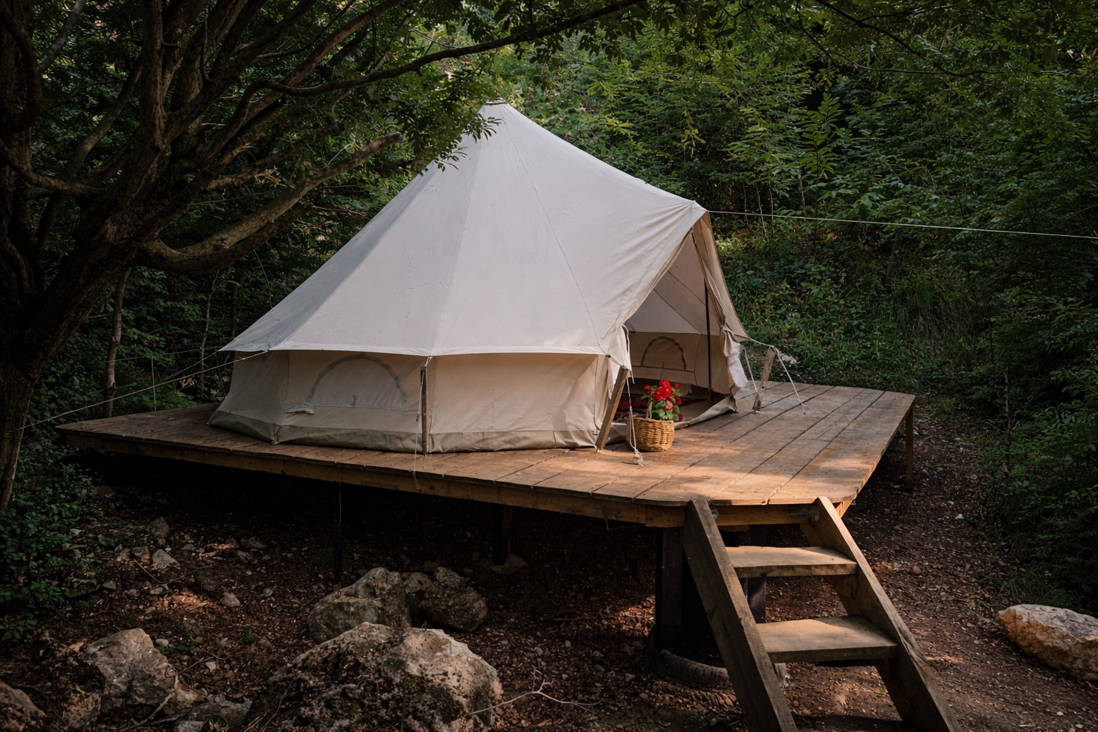 Bell tent at PasneserPark in the Albanian mountains